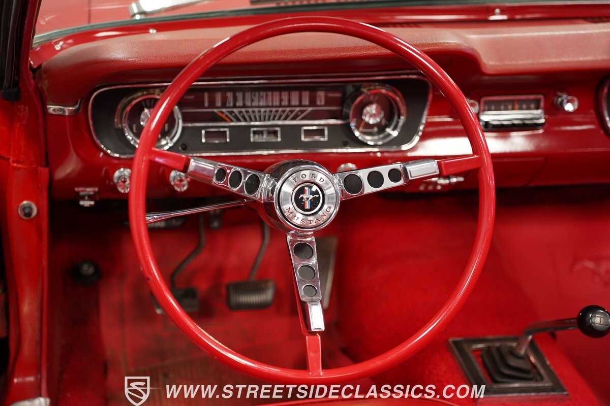 Ford-Mustang-1964-Convertible-39