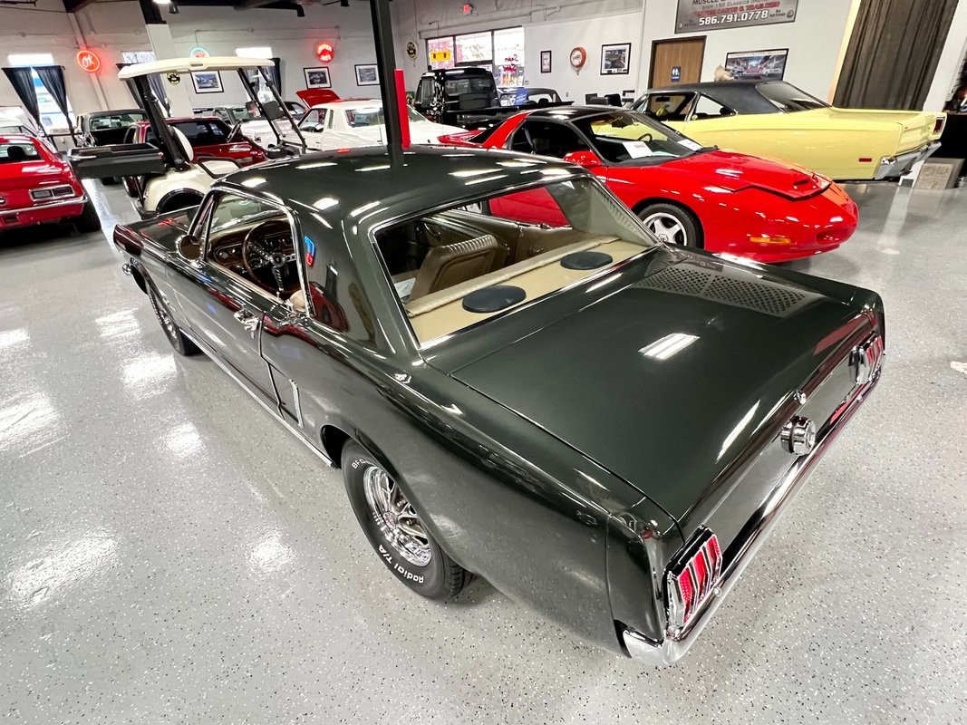 Ford-Mustang-1965-13