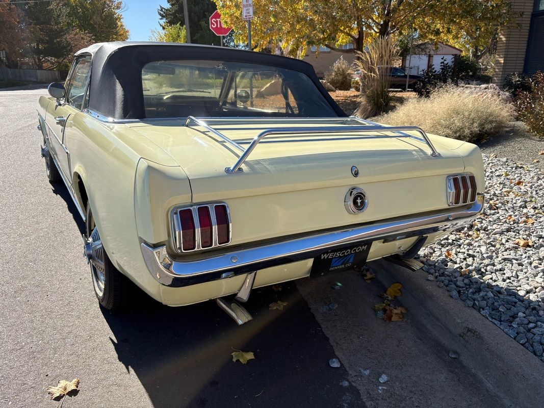 Ford-Mustang-1965-19