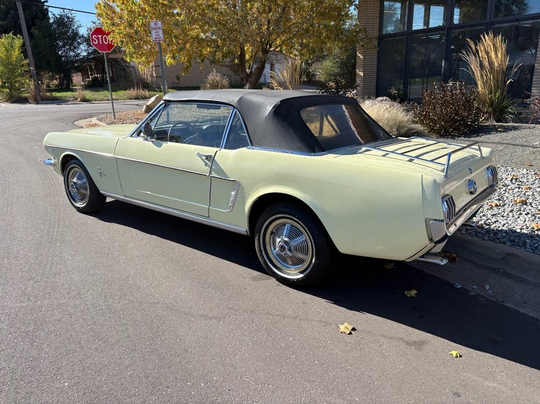 Ford-Mustang-1965-20