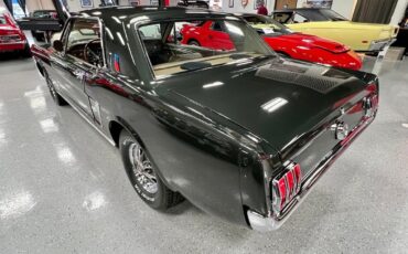 Ford-Mustang-1965-23