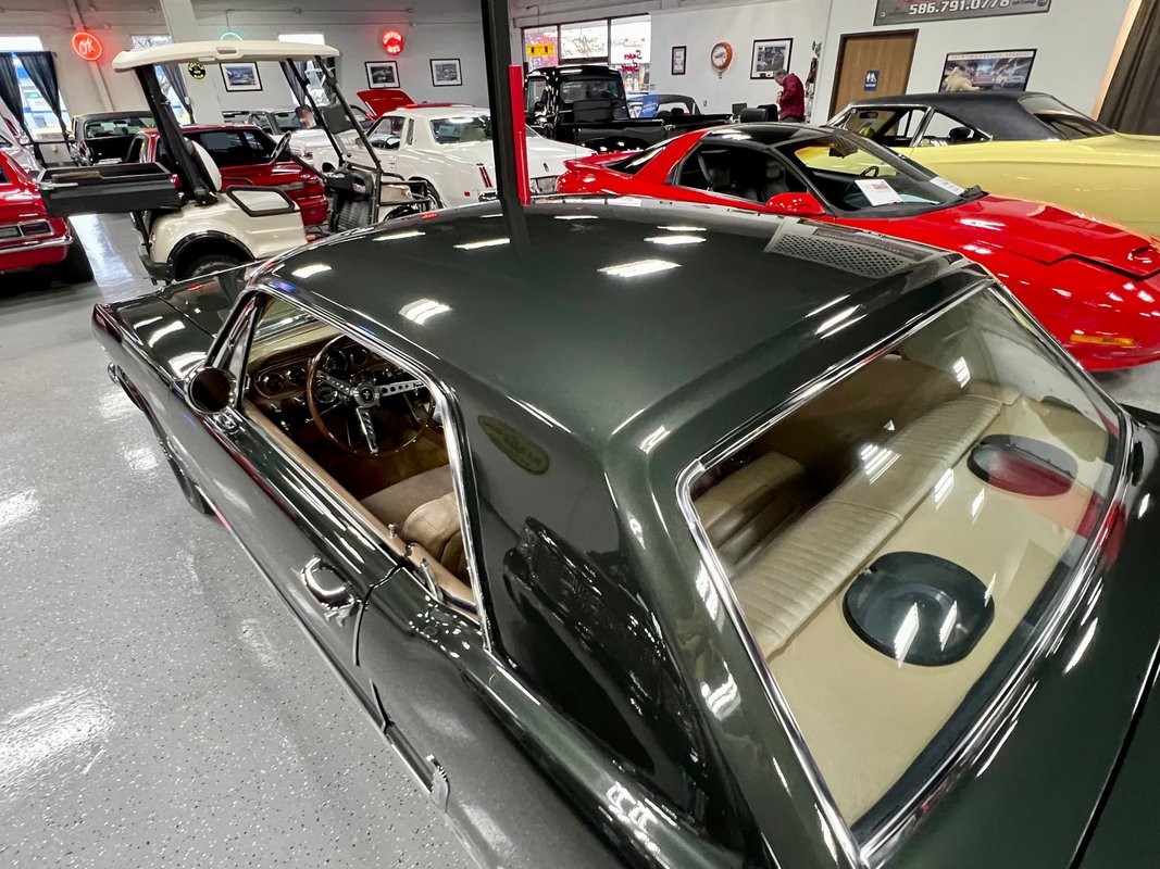 Ford-Mustang-1965-24