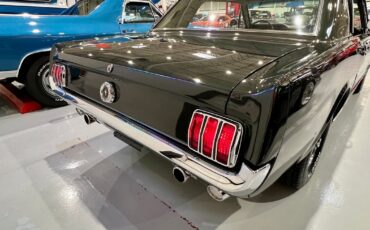 Ford-Mustang-1965-38