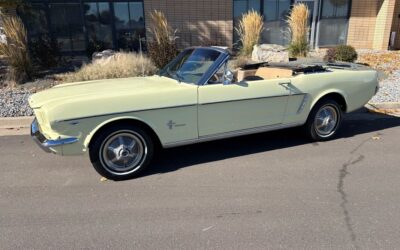 Ford Mustang 1965 --