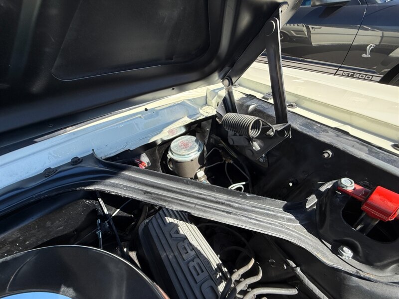 Ford-Mustang-1965-Black-Black-18