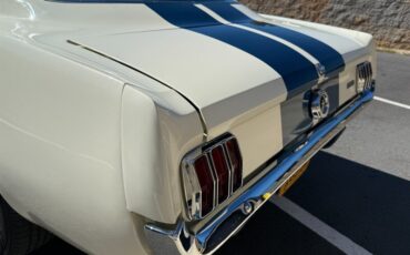 Ford-Mustang-1965-Black-Black-23