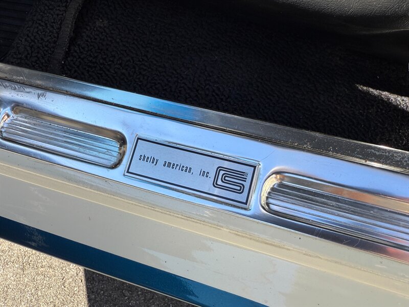 Ford-Mustang-1965-Black-Black-27