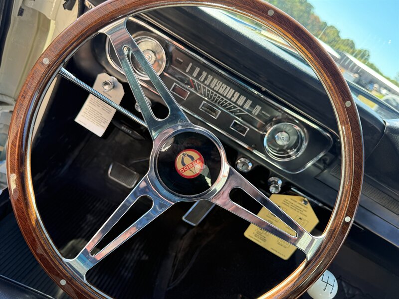 Ford-Mustang-1965-Black-Black-29