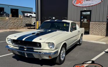 Ford-Mustang-1965-Black-Black