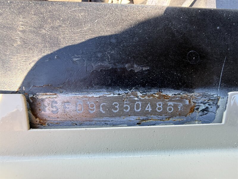 Ford-Mustang-1965-Black-Black-44