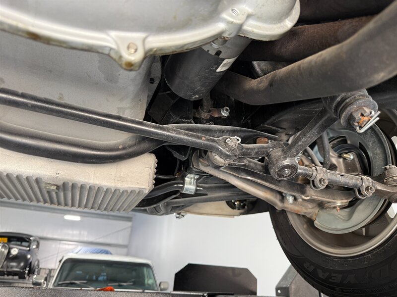 Ford-Mustang-1965-Black-Black-49