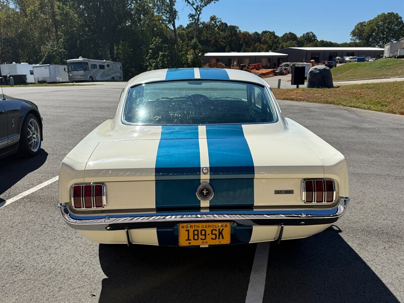 Ford-Mustang-1965-Black-Black-7