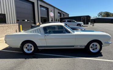 Ford-Mustang-1965-Black-Black-8