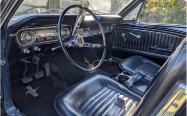 Ford-Mustang-1965-Caspian-Blue-Black-11