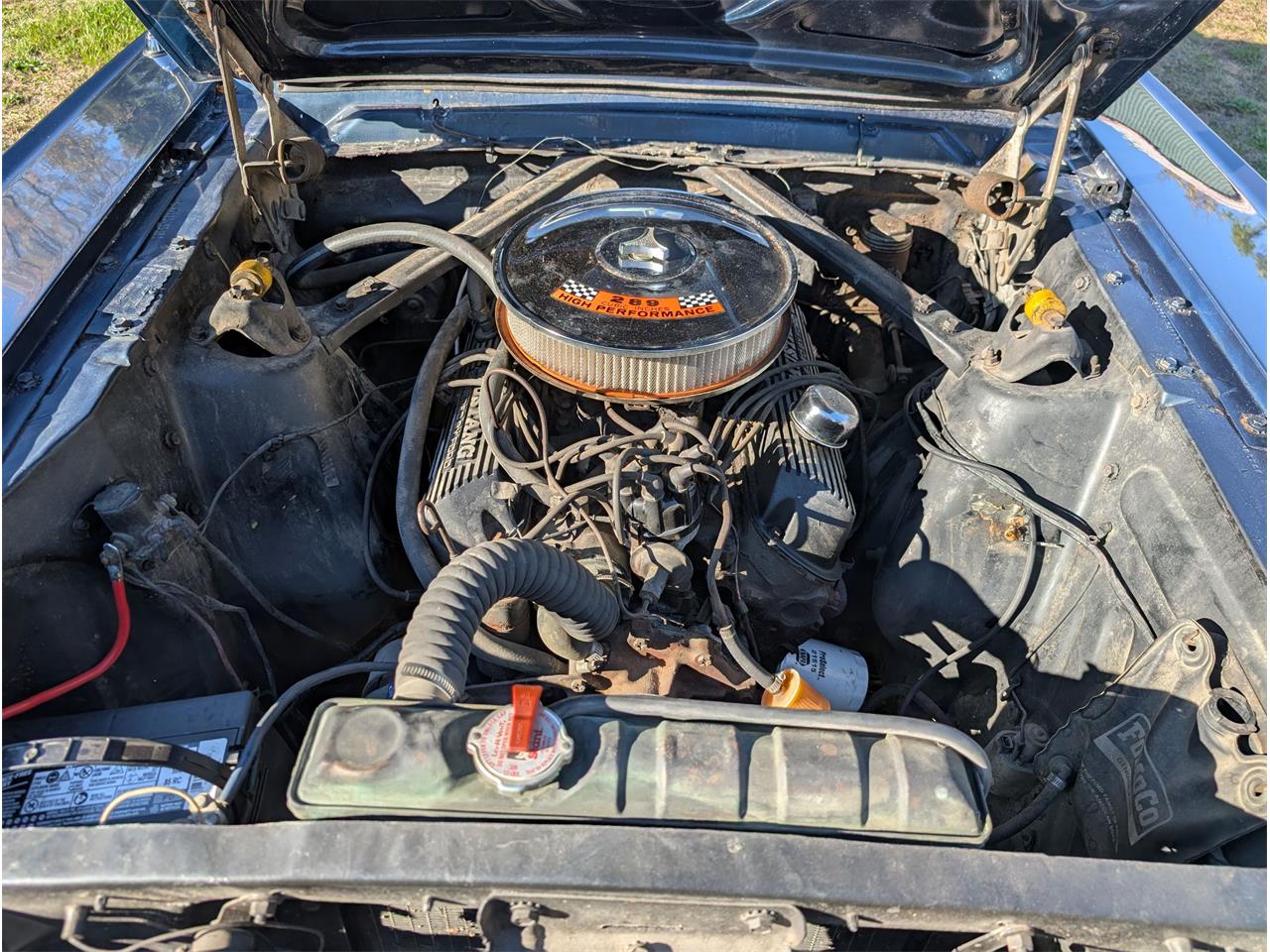 Ford-Mustang-1965-Caspian-Blue-Black-2