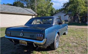Ford-Mustang-1965-Caspian-Blue-Black-6