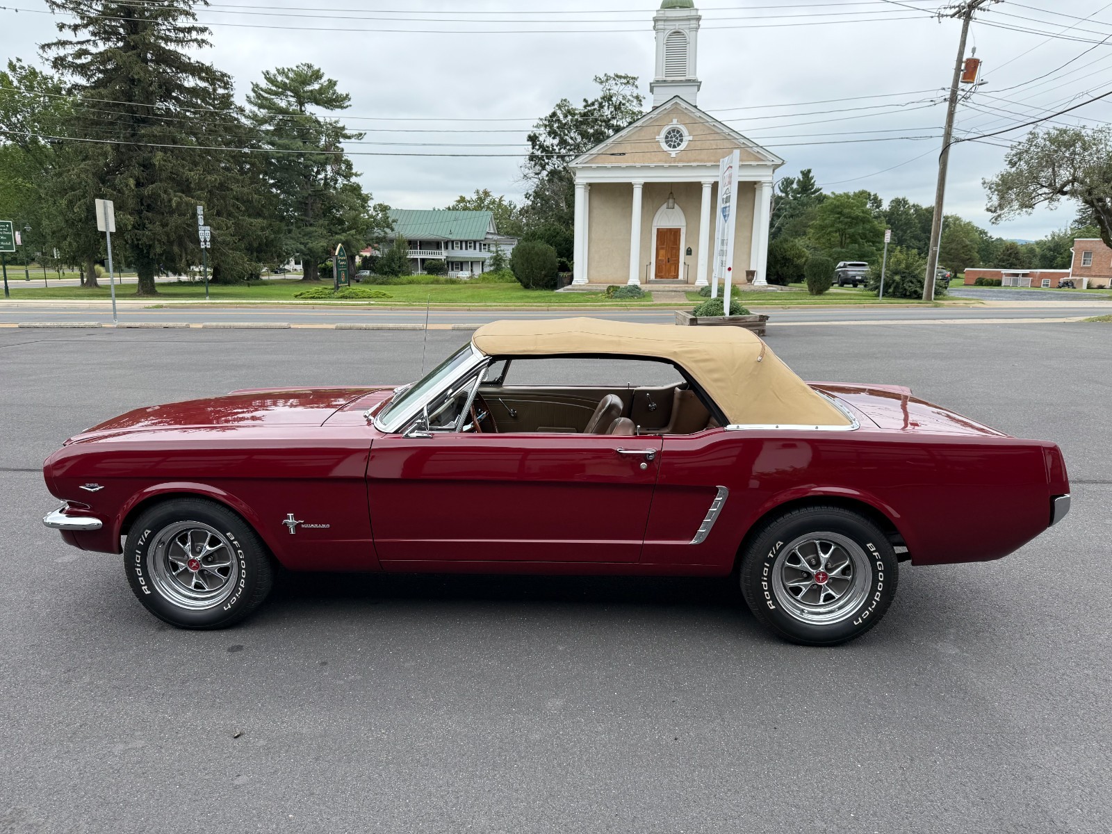 Ford-Mustang-1965-Convertible-12