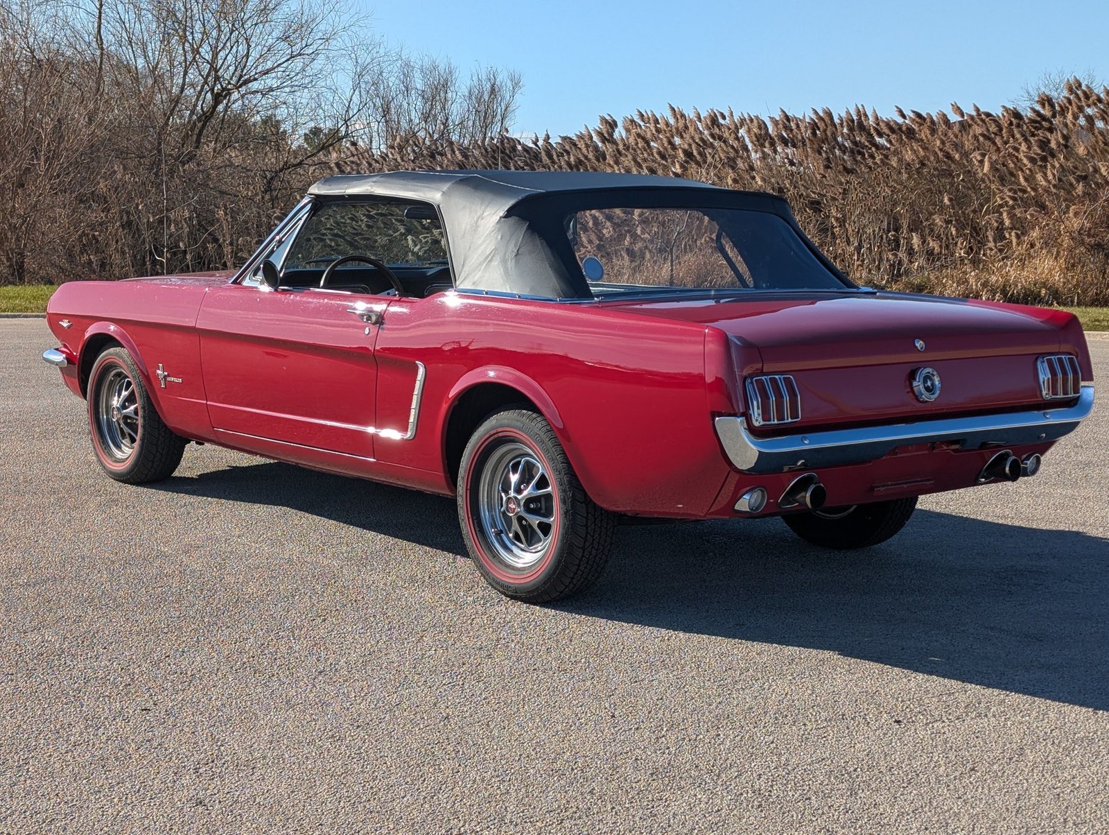 Ford-Mustang-1965-Convertible-19