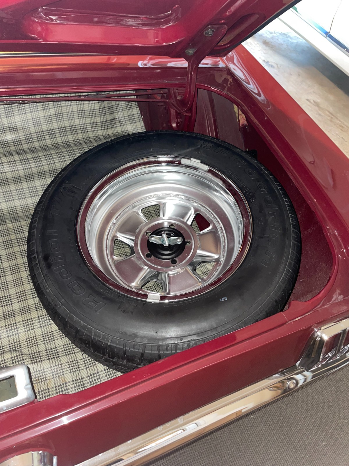 Ford-Mustang-1965-Convertible-21