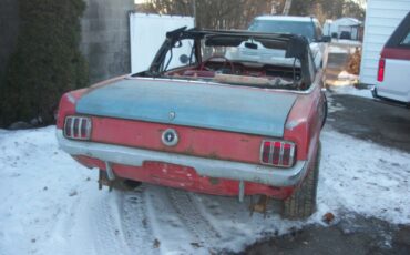 Ford-Mustang-1965-Convertible-3