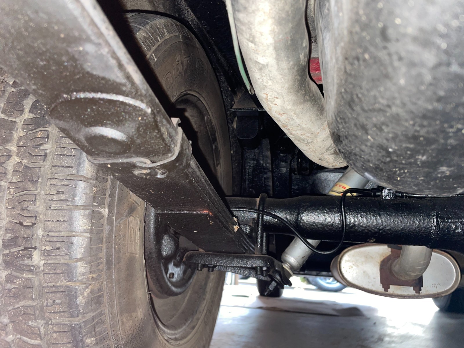 Ford-Mustang-1965-Convertible-30