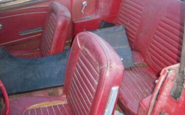 Ford-Mustang-1965-Convertible-4