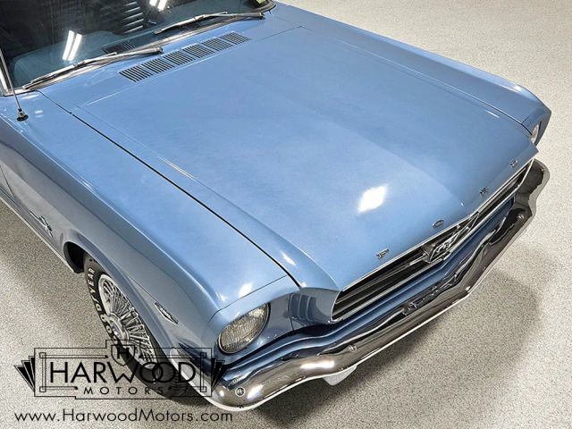 Ford-Mustang-1965-Coupe-10