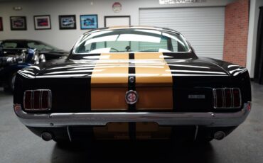 Ford-Mustang-1965-Coupe-13