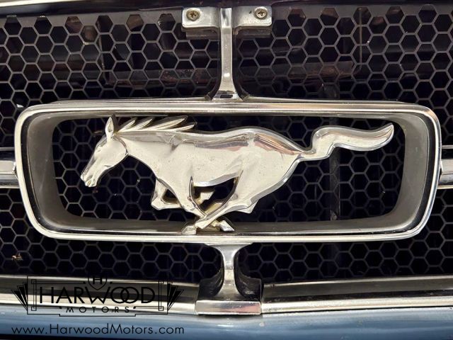 Ford-Mustang-1965-Coupe-16