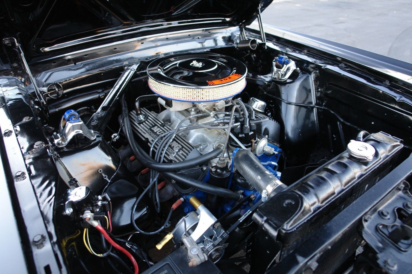 Ford-Mustang-1965-Coupe-16