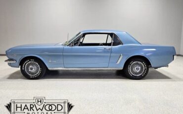 Ford-Mustang-1965-Coupe-2