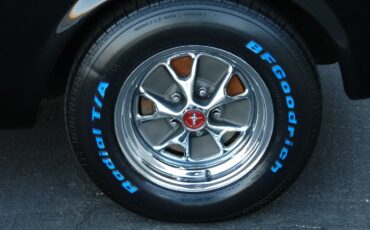 Ford-Mustang-1965-Coupe-23