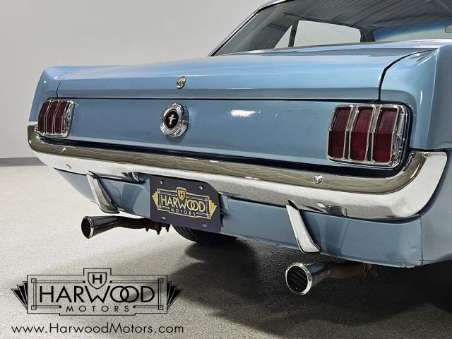 Ford-Mustang-1965-Coupe-31