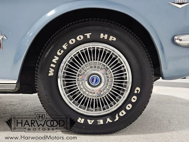 Ford-Mustang-1965-Coupe-38