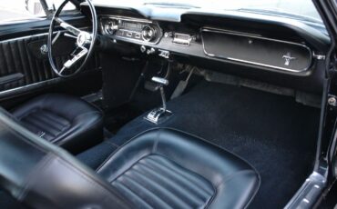 Ford-Mustang-1965-Coupe-39