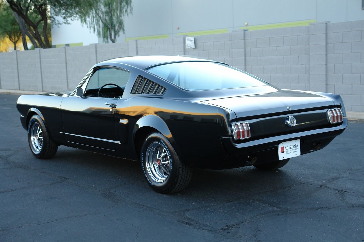 Ford-Mustang-1965-Coupe-5
