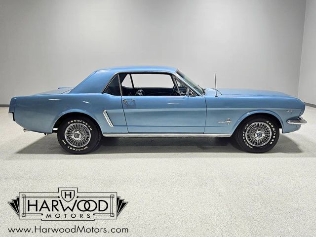 Ford-Mustang-1965-Coupe-6