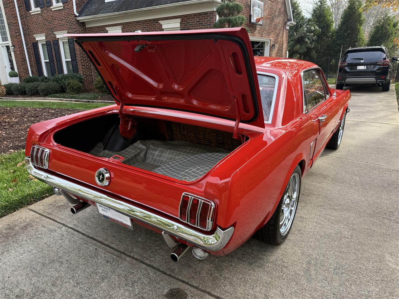 Ford-Mustang-1965-Rangoon-Red-Red-15