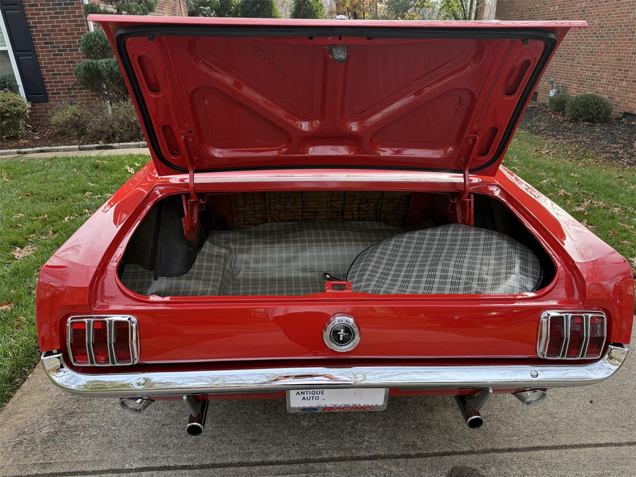 Ford-Mustang-1965-Rangoon-Red-Red-31