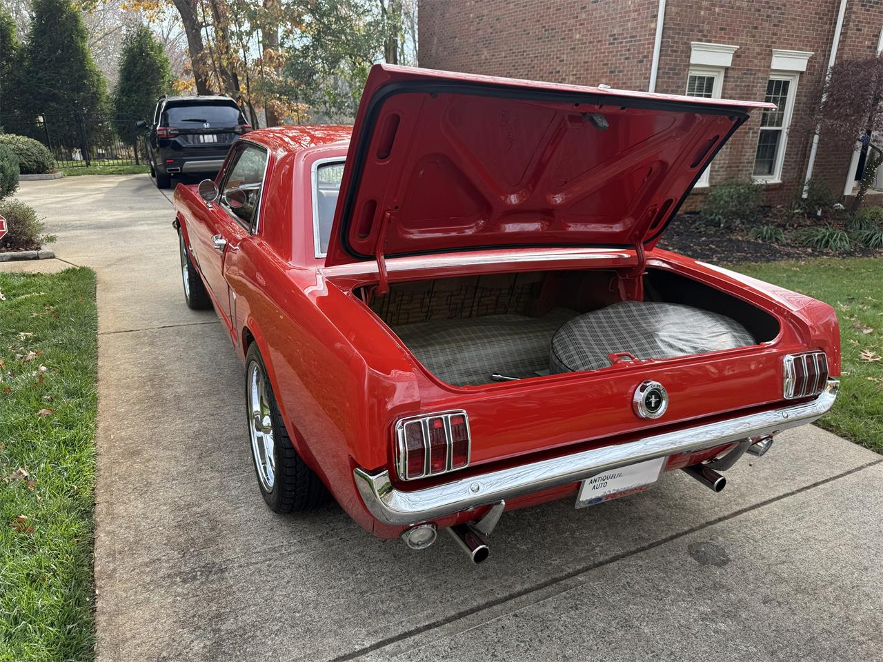 Ford-Mustang-1965-Rangoon-Red-Red-32