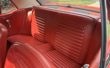 Ford-Mustang-1965-Rangoon-Red-Red-9