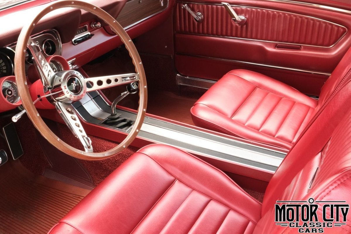 Ford-Mustang-1966-18