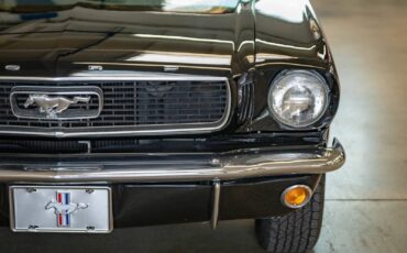 Ford-Mustang-1966-2-Door-Convertible-16