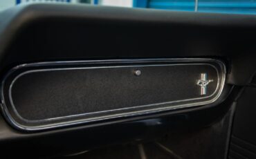 Ford-Mustang-1966-2-Door-Convertible-39