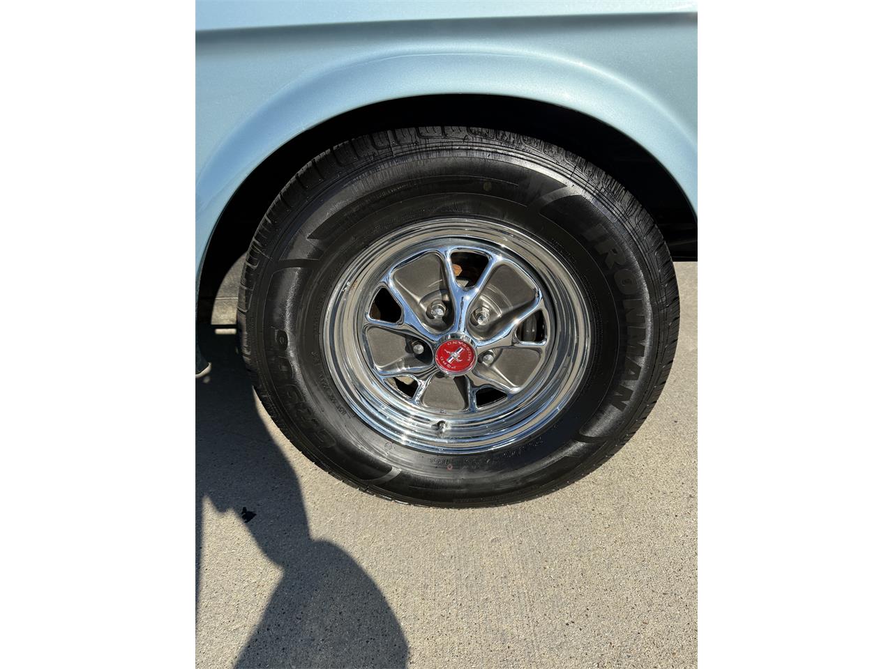 Ford-Mustang-1966-Blue-Blue-and-white-12