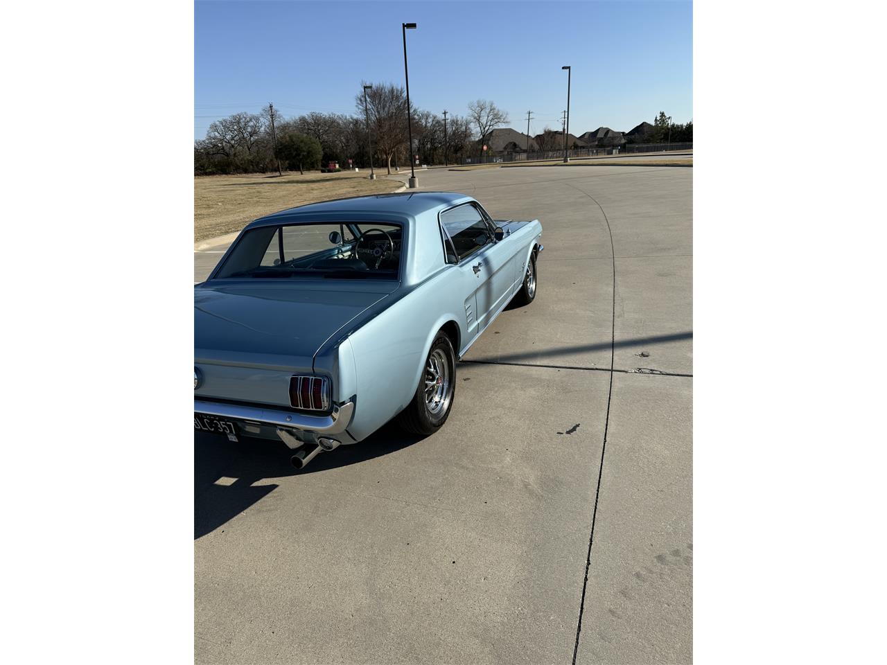 Ford-Mustang-1966-Blue-Blue-and-white-13