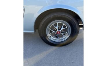 Ford-Mustang-1966-Blue-Blue-and-white-19