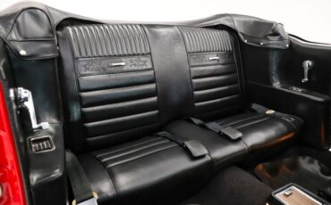 Ford-Mustang-1966-Candy-Apple-Red-Black-Pony-12