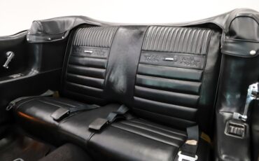 Ford-Mustang-1966-Candy-Apple-Red-Black-Pony-21