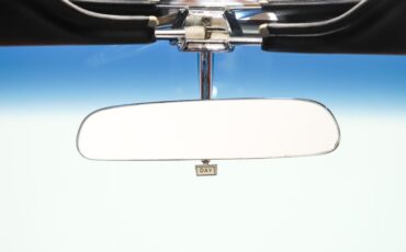 Ford-Mustang-1966-Candy-Apple-Red-Black-Pony-38